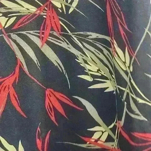 Liz Claiborn women's shirt - Picture 3 of 5